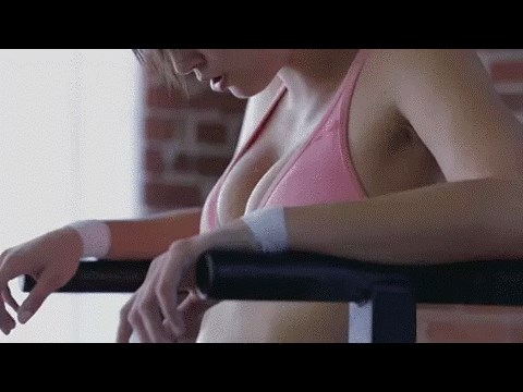 GIF: Ponekad je teško održati koncentraciju u teretani?