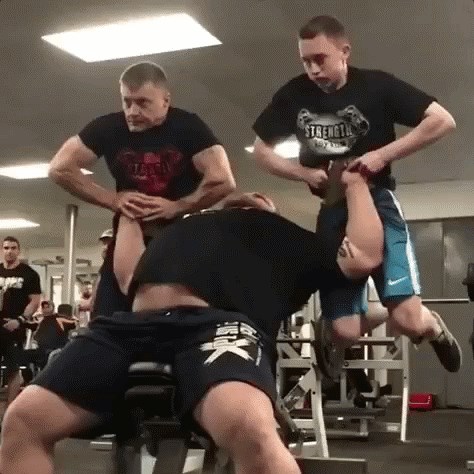 Ovo daje novo značenje vježbanju s prijateljima