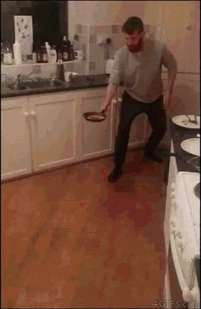 GIF: Pogledajte što ovaj majstor radi s palačinkom