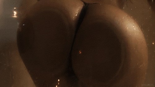 GIF: Nema prislanjanja lica na staklo izloga!