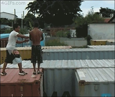 GIF: Kako je ovo moguće!?