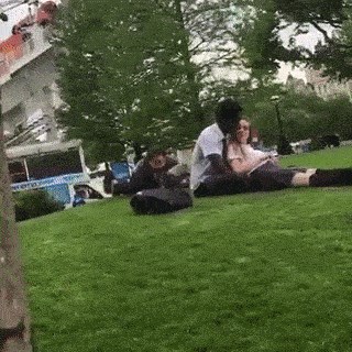 Test s lažnom zmijom: Tko je hrabriji - muškarac ili žena?