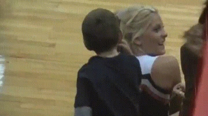 GIF: Sve je bilo lakše kad smo bili klinci