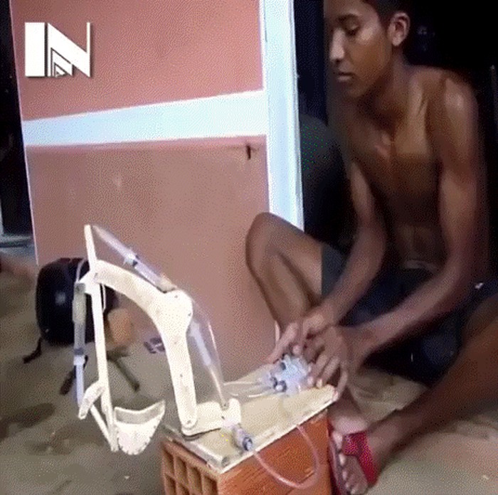 Dokaz da ti ne treba skupa škola da bi bio pametan