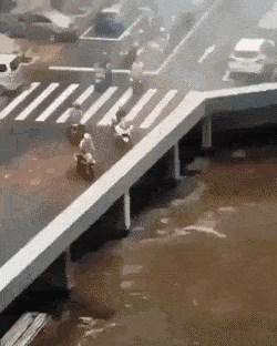 Skretanje u drugu dimenziju? Netko je slikao cestu iz savršenog kuta, evo što se događalo s vozačima