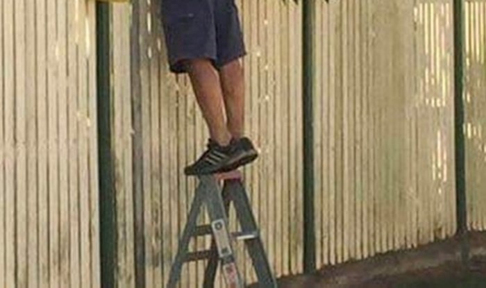 Fotografija nasmijala društvene mreže: "Najbolje je kad susjed ne zna da mu pomažeš..."