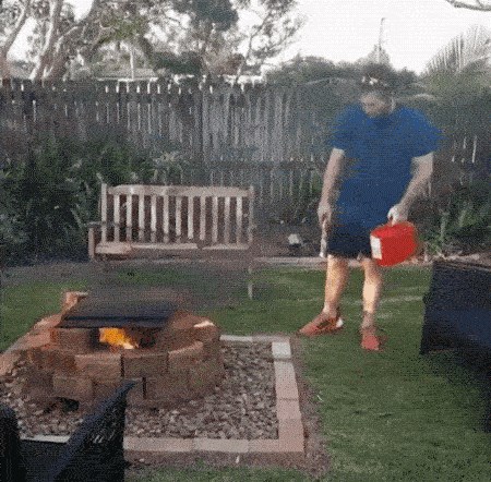 Antitalent za roštiljanje: Htio je jaču vatru, to je i dobio, no ne onako kako je očekivao