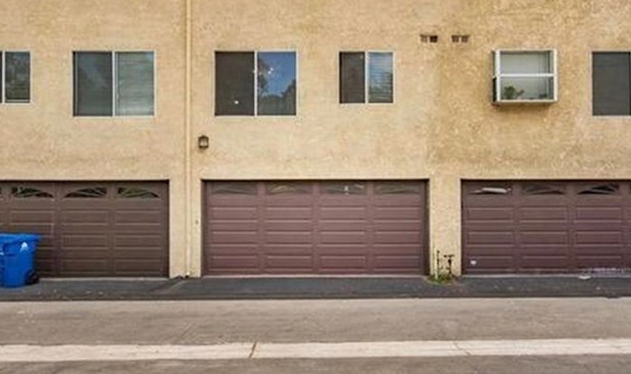 Na prvi pogled izgleda kao najobičnija garaža, no iza ovih vrata krije se nešto neočekivano