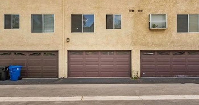 Na prvi pogled izgleda kao najobičnija garaža, no iza ovih vrata krije se nešto neočekivano