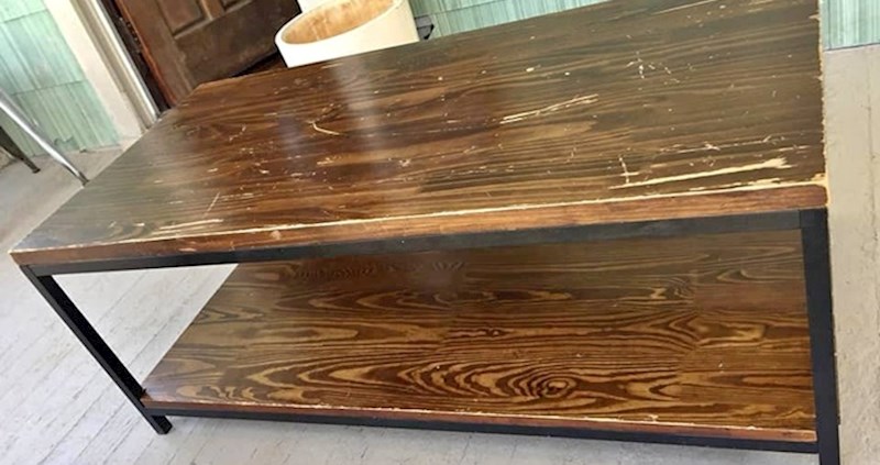 Stari stol joj je bio spreman za smeće, no uzela je stripove i napravila nešto što se mnogima svidjelo