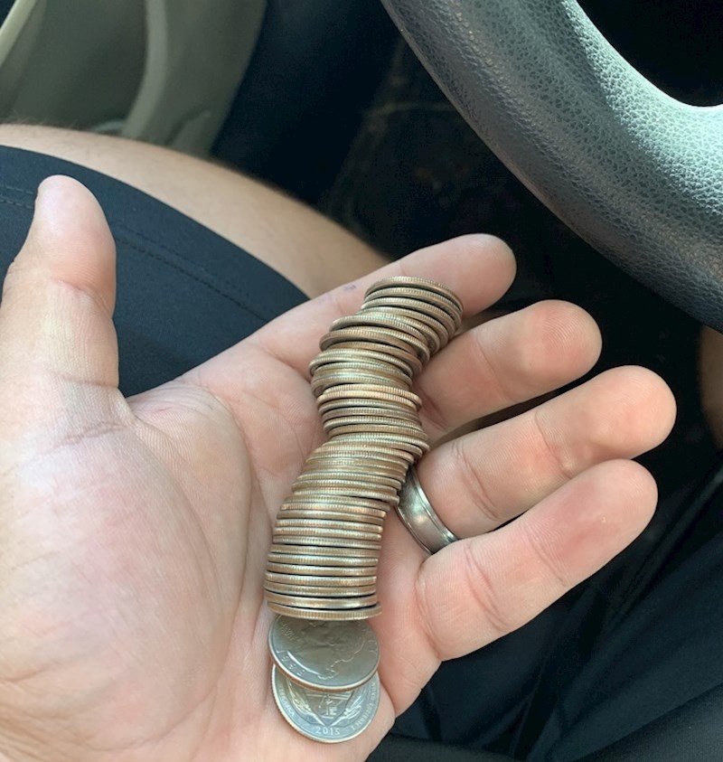 "Zaboravio sam novčanik, a hitno sam trebao natočiti gorivo. Morao sam tražiti novac od stranaca."