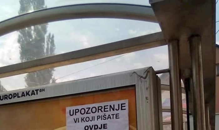 Tko želi postati poznat, trebao bi početi pišati po ovoj autobusnoj stanici