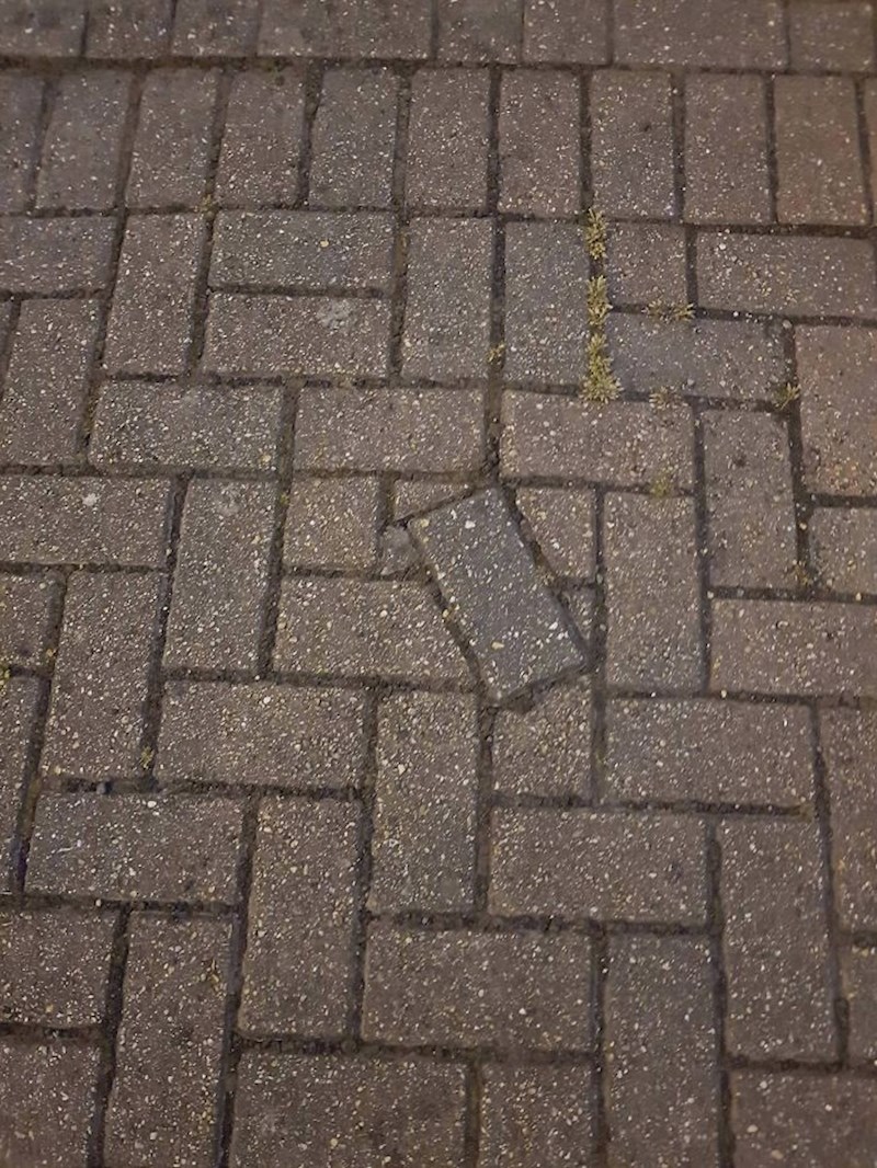 Ovdje je netko htio naživcirati osjetljive pješake.