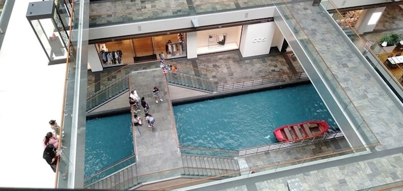 U trgovačkim centrima imaju rijeke, čamce...