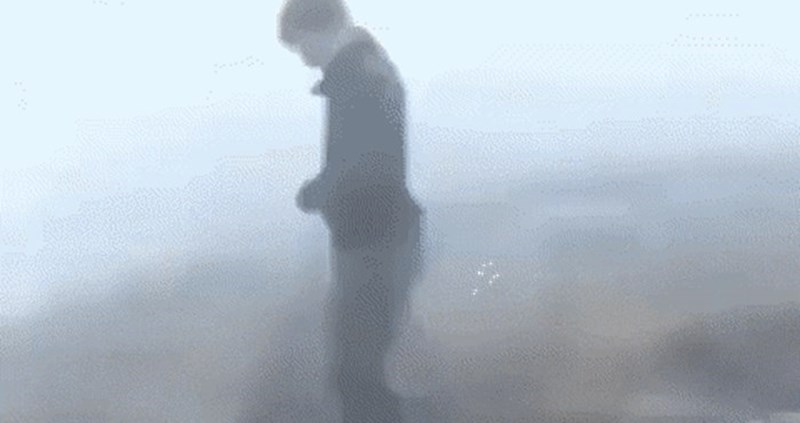 Ovaj čovjek je na jako loš način naučio da na planinama pušu jači vjetrovi