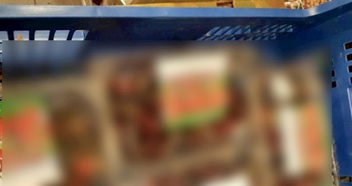 Kupac je u supermarketu slučajno naišao na čudnu "greškicu", pogledajte što je slikao