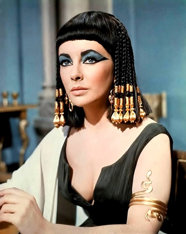 Elizabeth Taylor — Kleopatra (1963)