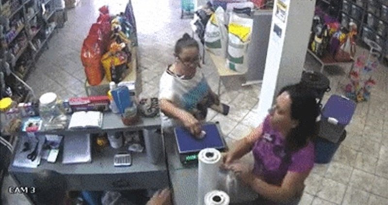 Da kamera nije snimila scenu iz dućana, nitko ne bi povjerovao da se ovo dogodilo