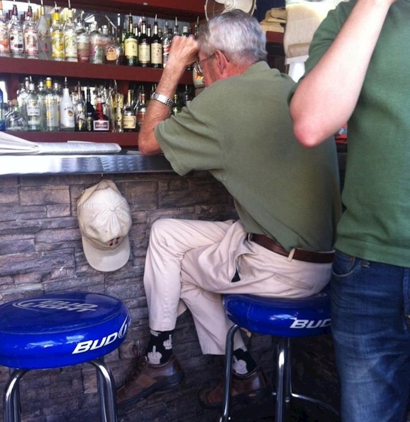 Primjećujete li nešto neobično na njemu? 😆