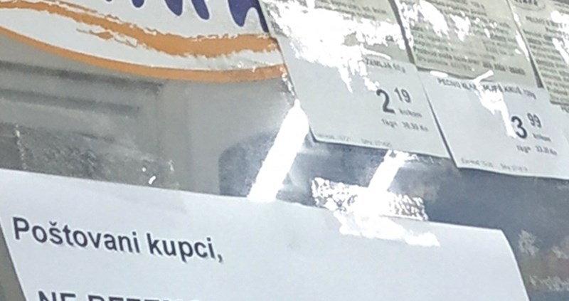 Kupce je u dućanu dočekala neobična poruka, radnicama je dosadio njihov bezobrazluk