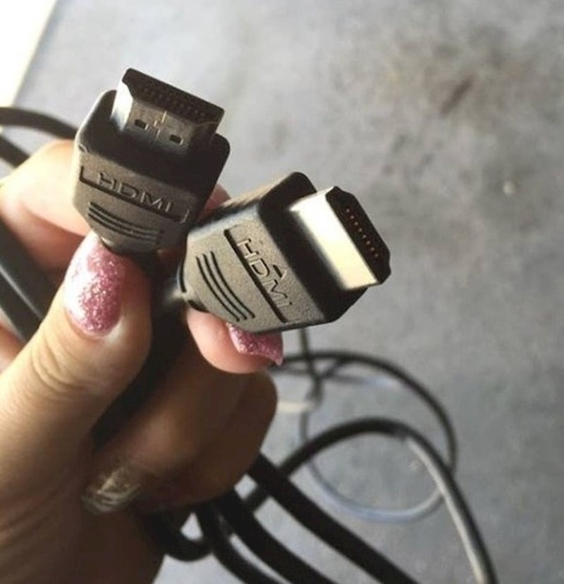 "Žena mi je poslala sliku i pitala me je li ovo HDMI kabel."