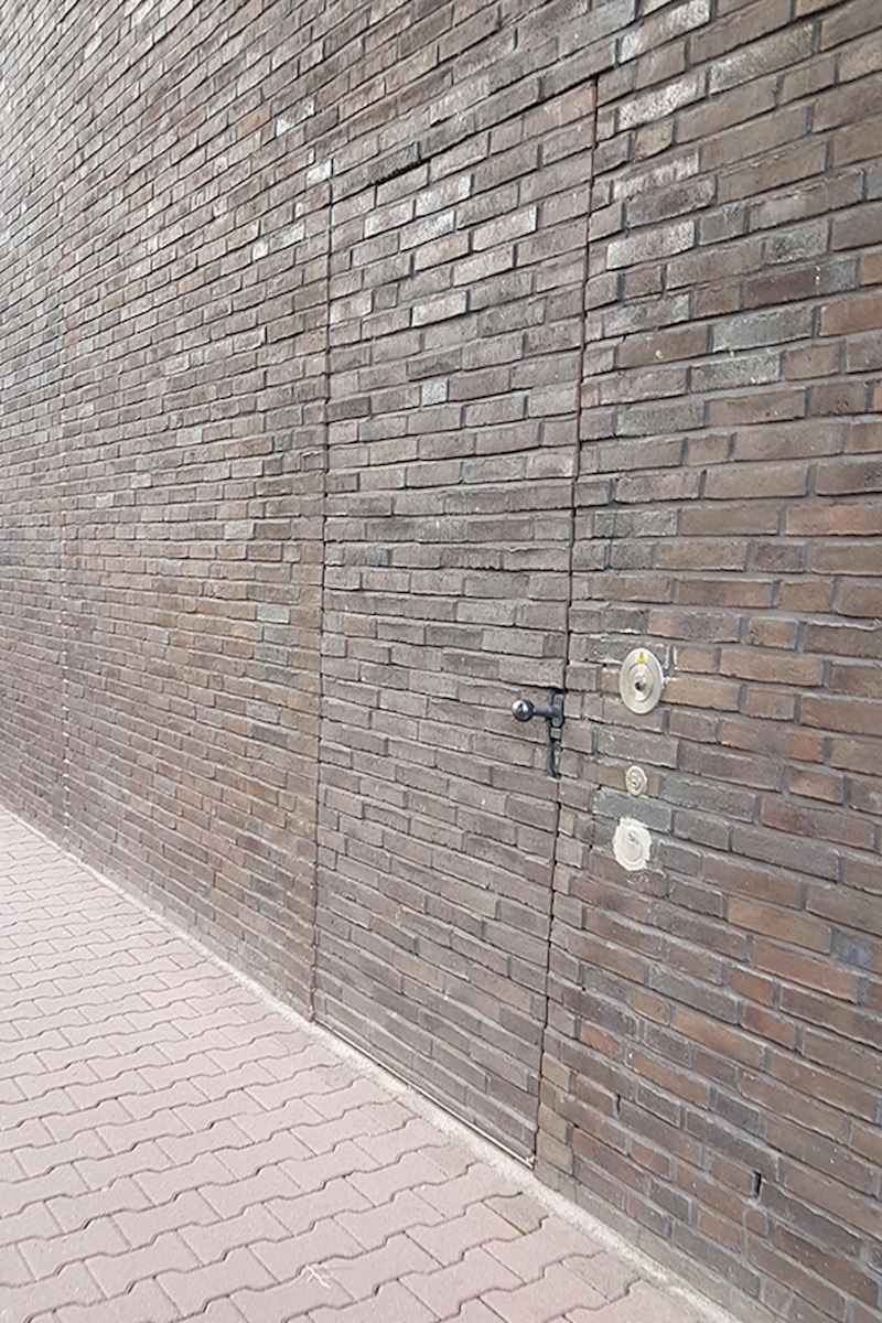 Vrata koja neki ljudi ni ne vide dok ne pogledaju malo bolje...