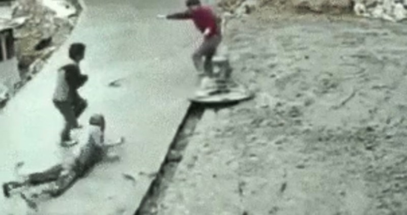 Građevinskim radnicima se dogodila nezgoda koju neće tako lako zaboraviti