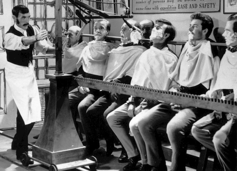 Stroj koji može obrijati više muškaraca odjednom, 1960.