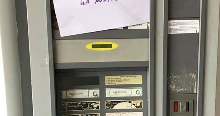 Ljudima je ovaj automat za kavu išao na živce pa je netko napisao poruku vlasniku