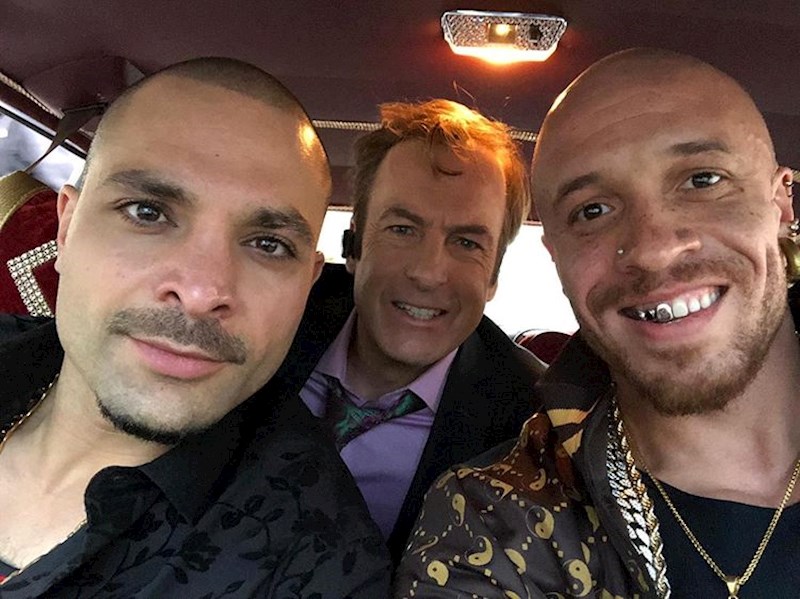 Na snimanju serije "Nazovi Saula"