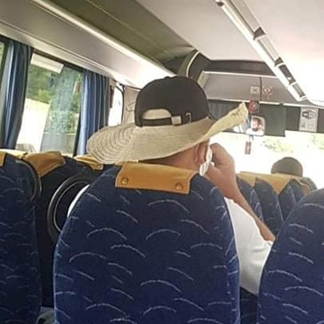 prizor iz autobusa: nasmijao je društvene mreže, ovaj putnik je malo pretjerao