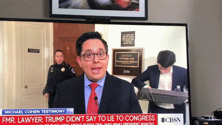 TV kamera je slučajno snimila lika koji se u krivo vrijeme našao na krivom mjestu