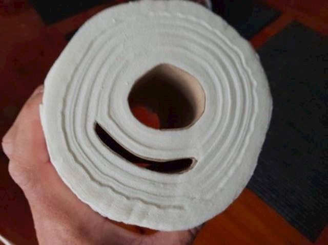 Sijamske role WC papira