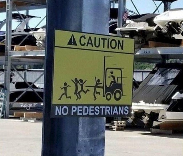 Oprez, pješaci!