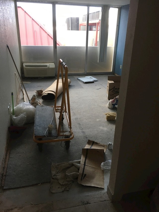 "Hotel mi je bukirao sobu koja se tek uređuje."