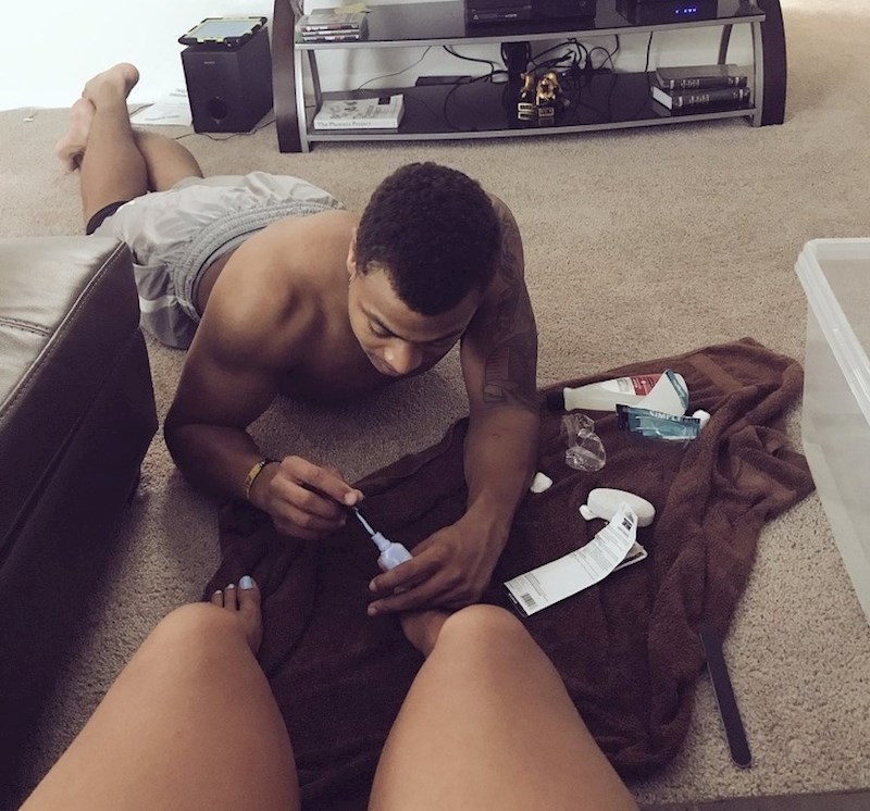 "Nije lako biti dečko iz snova..."