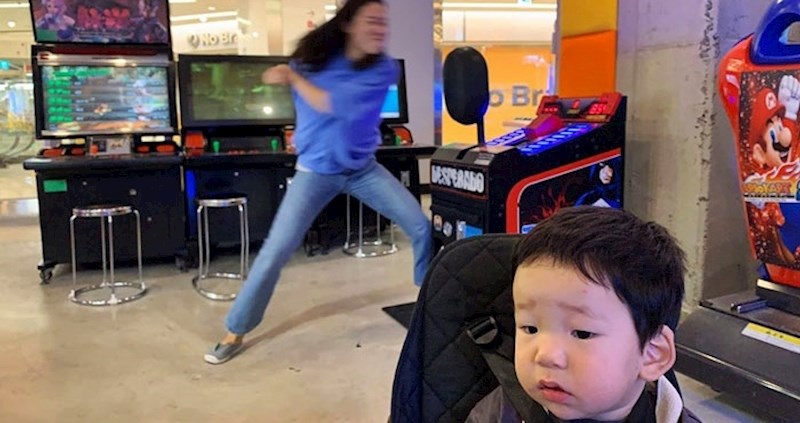 Za ovu ženu kažu da zaslužuje titulu mame godine, pogledajte zbog čega svi gledaju njene fotke