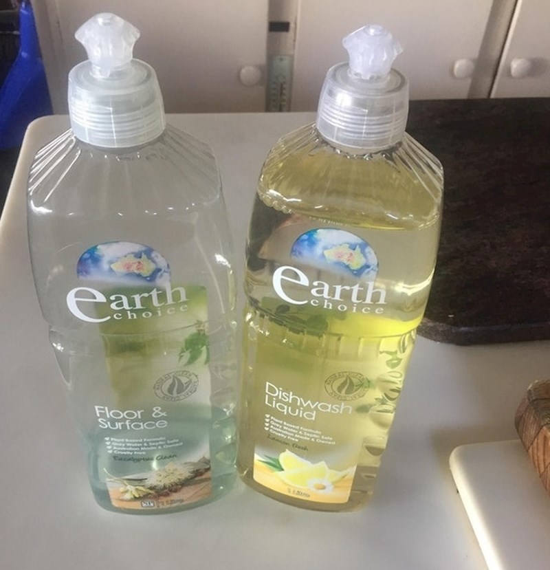 "Tek nakon par tjedana sam shvatila da sam cijelo vrijeme suđe prala sredstvom za čišćenje poda."