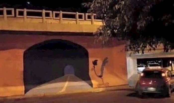 Pogledajte što se dogodilo vozaču koji nije shvatio da je netko nacrtao tunel na zid