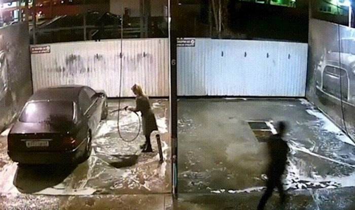 Ženi je dao da sama opere auto u autopraonici, kamera je snimila urnebesnu scenu