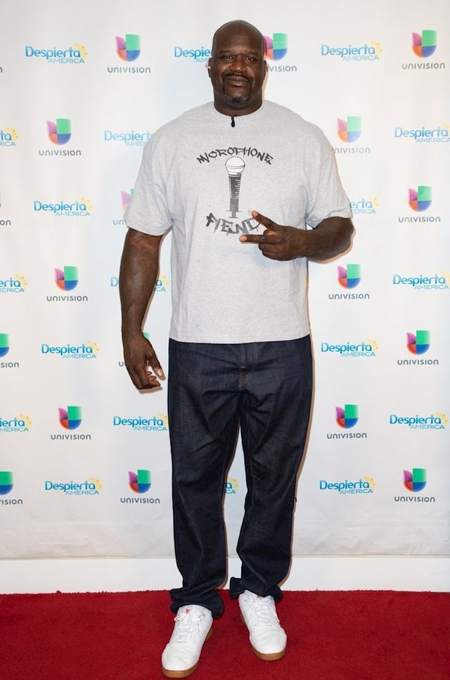 Shaquille O’Neal - 216 cm