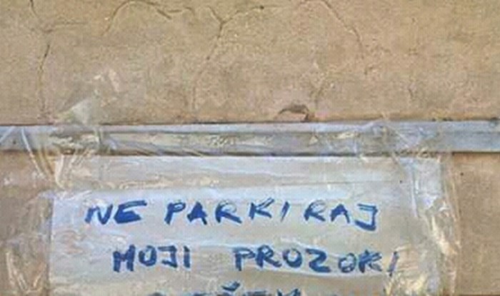Žena je ostavila poruku i vrlo jasno dala do znanja što će se dogoditi ako netko preblizu parkira auto