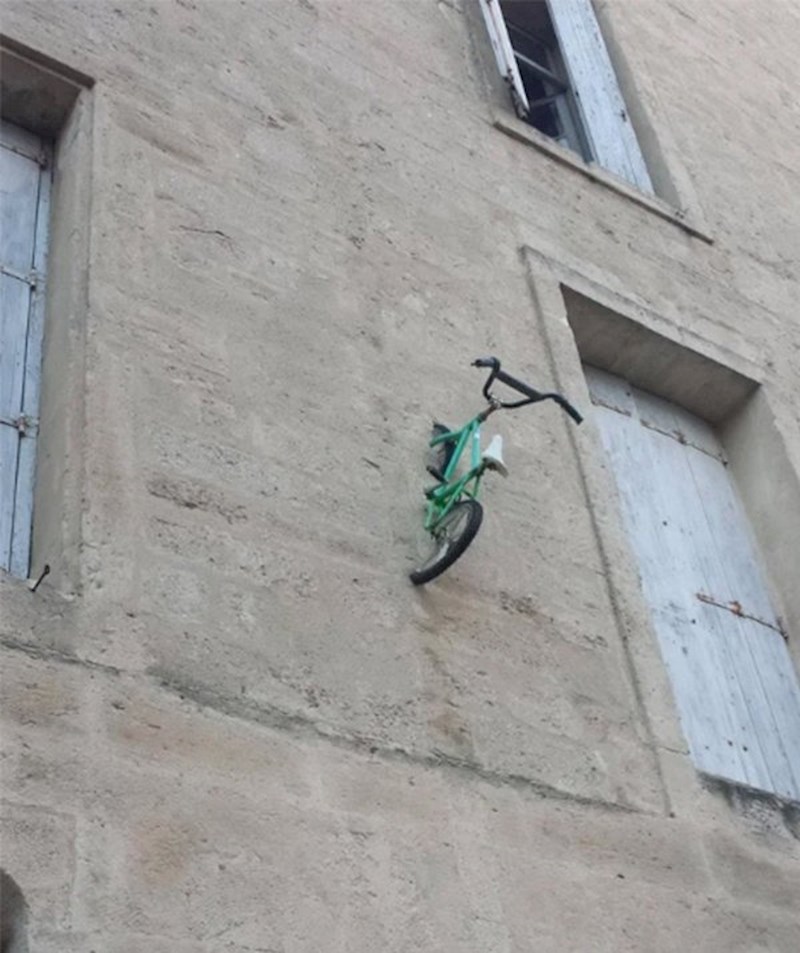 Što se ovdje dogodilo i zašto?!