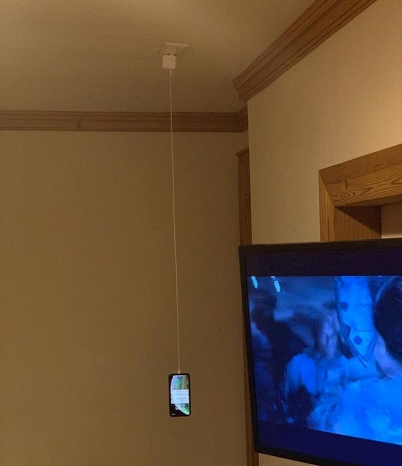 "U našoj hotelskoj sobi nije bilo puno utičnica..."