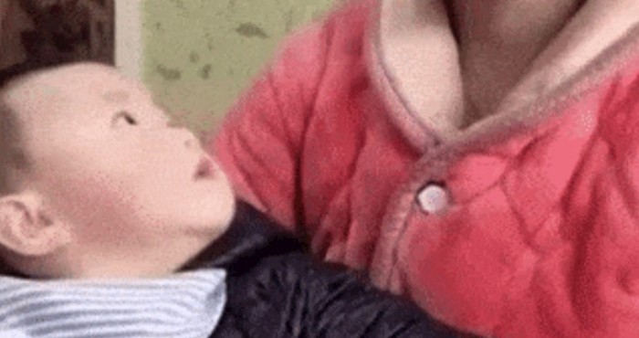 Beba je odjednom čula čudne zvukove, evo što se dogodilo svaki put kad se okrenula