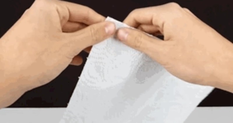 Pomoću ovog trika možete zapaliti vatru bez upaljača ili šibica, evo što vam treba