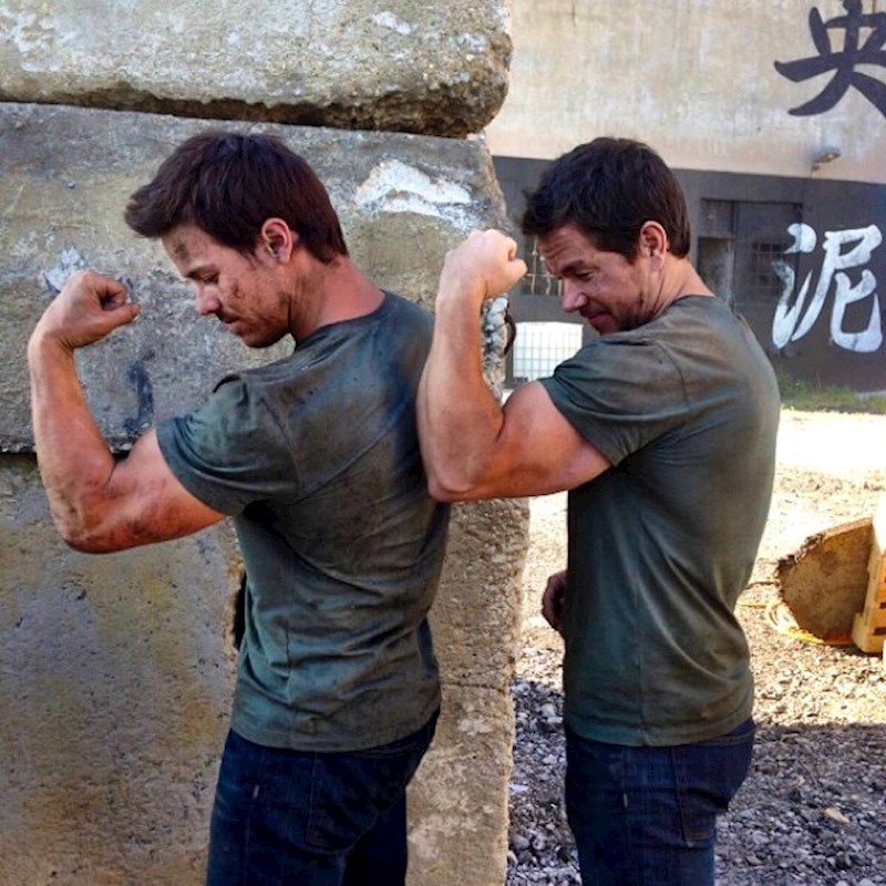 Mark Wahlberg & Dan Mast - Transformers: Doba izumiranja
