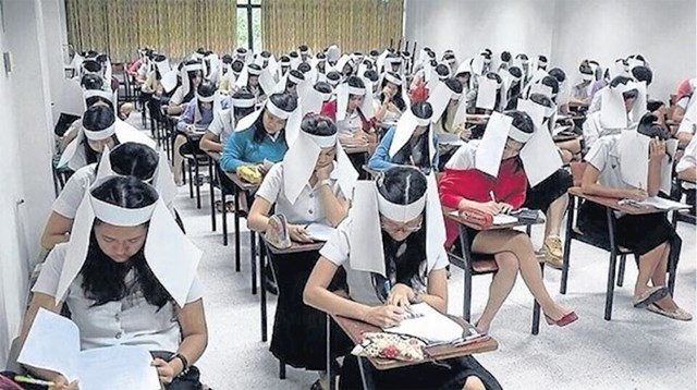 Studenti na Sveučilištu u Bangkoku ne moraju ni razmišljati o prepisivanju, pogledajte što moraju nositi dok pišu ispit.