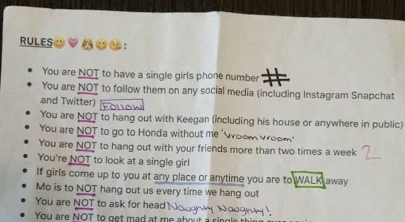 Mladić je prodao auto, a onda je novi vlasnik u njemu pronašao zabrinjavajući "ugovor s djevojkom"