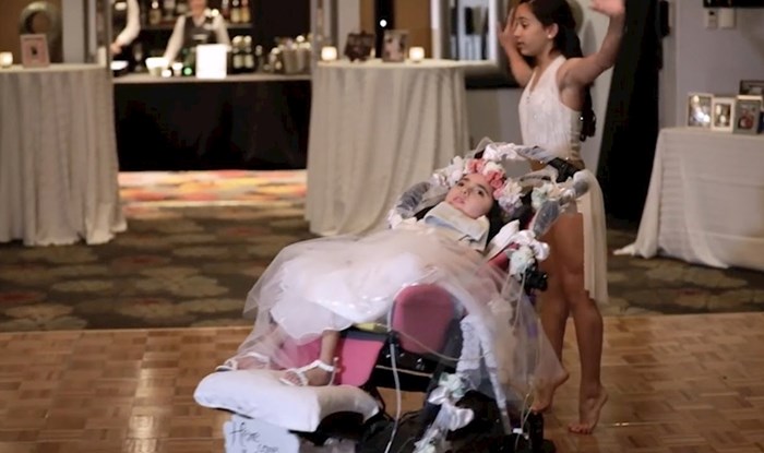 VIDEO Djevojčica je pripremila iznenađenje za mamino vjenčanje, ona i sestra dirnule su okupljene